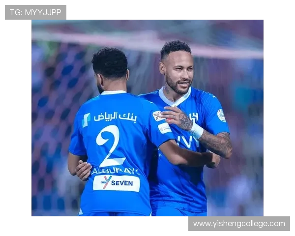 老足球明星重返赛场精彩瞬间回顾与经典对决集锦